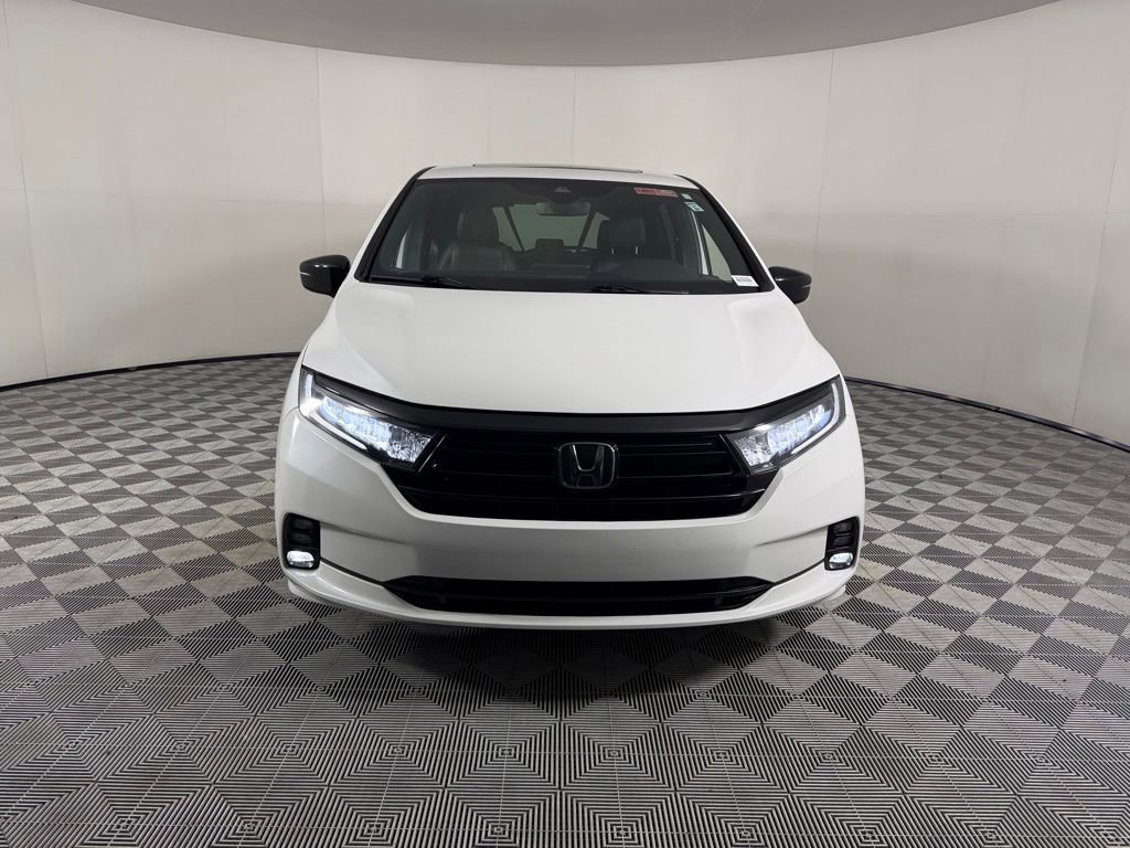 Used 2024 Honda Odyssey Sport image 4