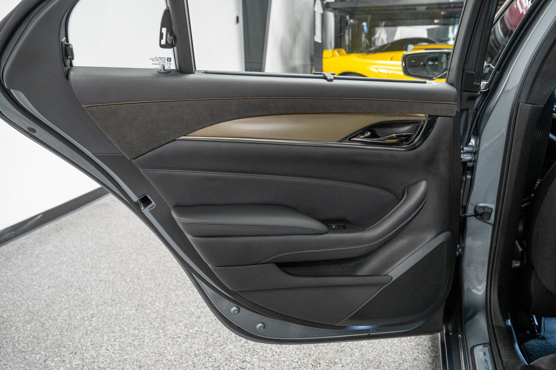 Used 2019 Cadillac CTS V w/ Luxury Package image 38