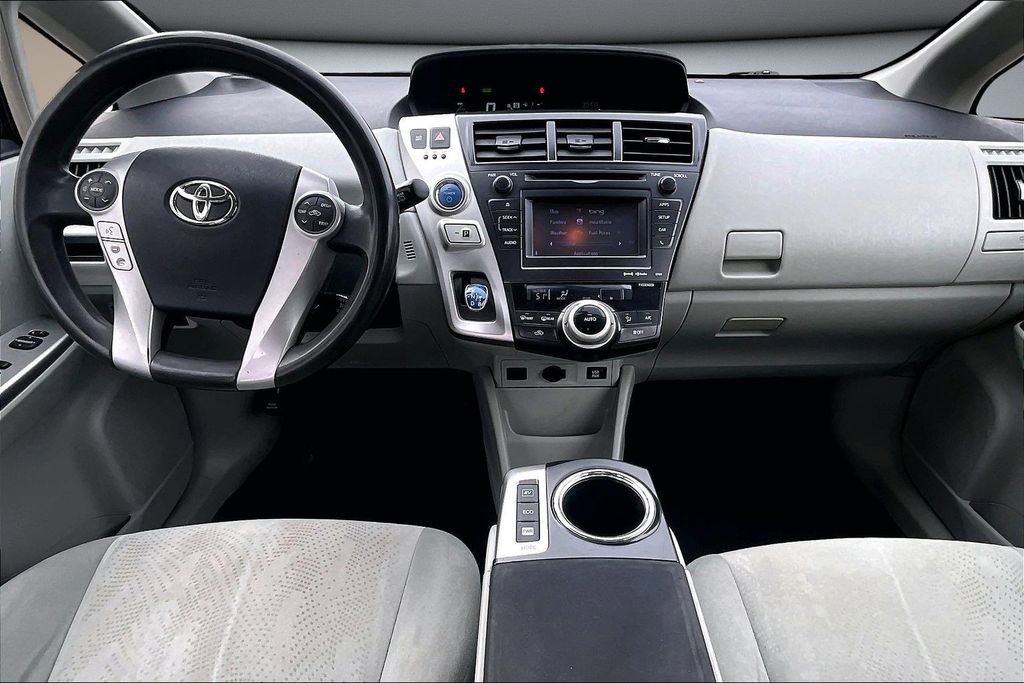 Used 2012 Toyota Prius V Three image 7