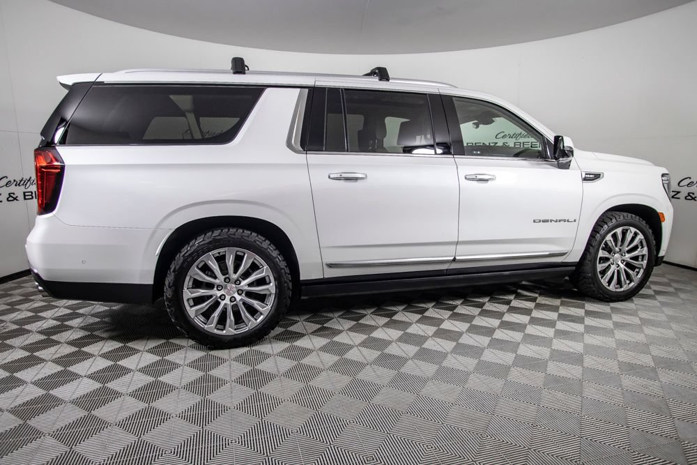 Used 2023 GMC Yukon XL Denali w/ Denali Reserve Package AWD/4WD image 4