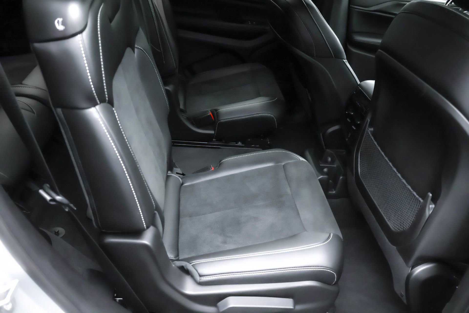 Used 2025 Jeep Grand Cherokee L Altitude image 28