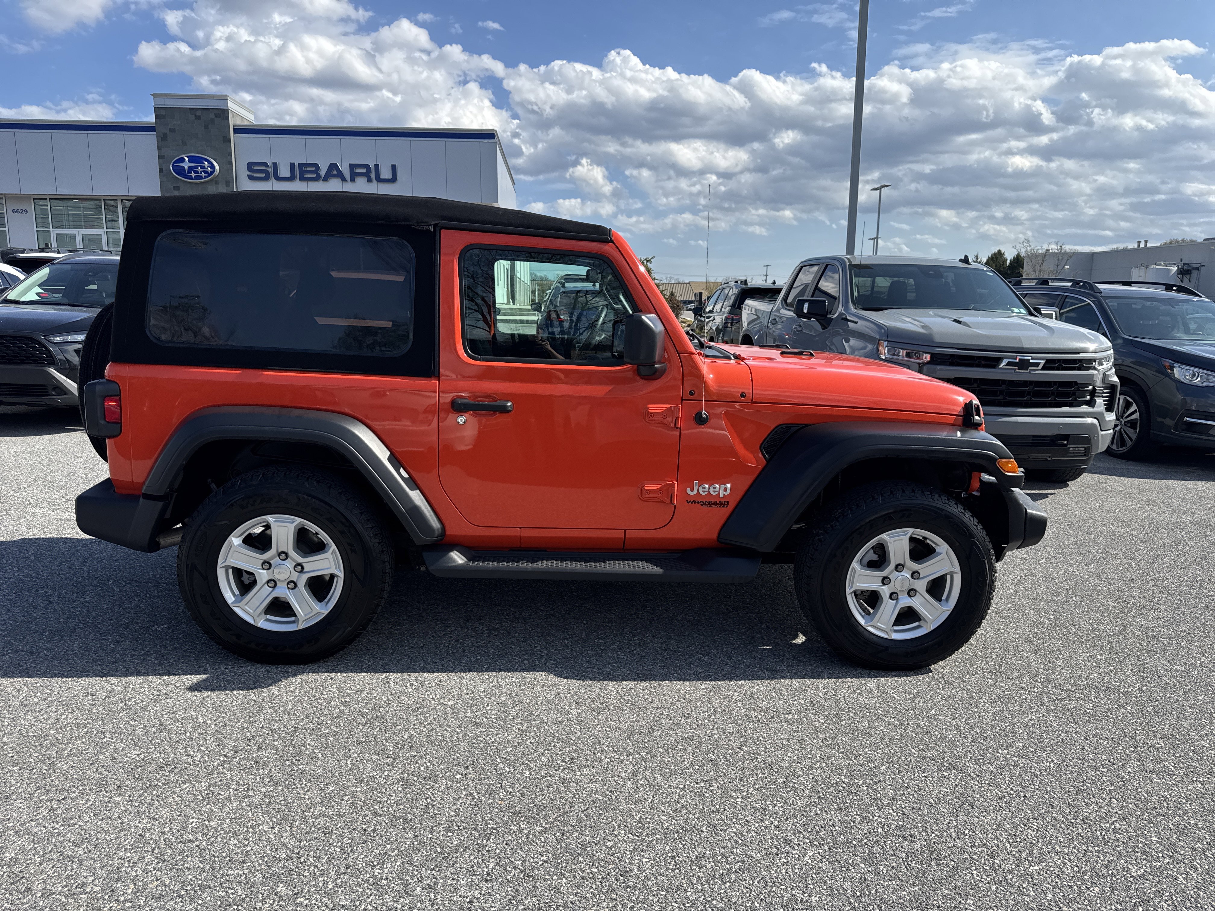 Used 2019 Jeep Wrangler Sport image 20