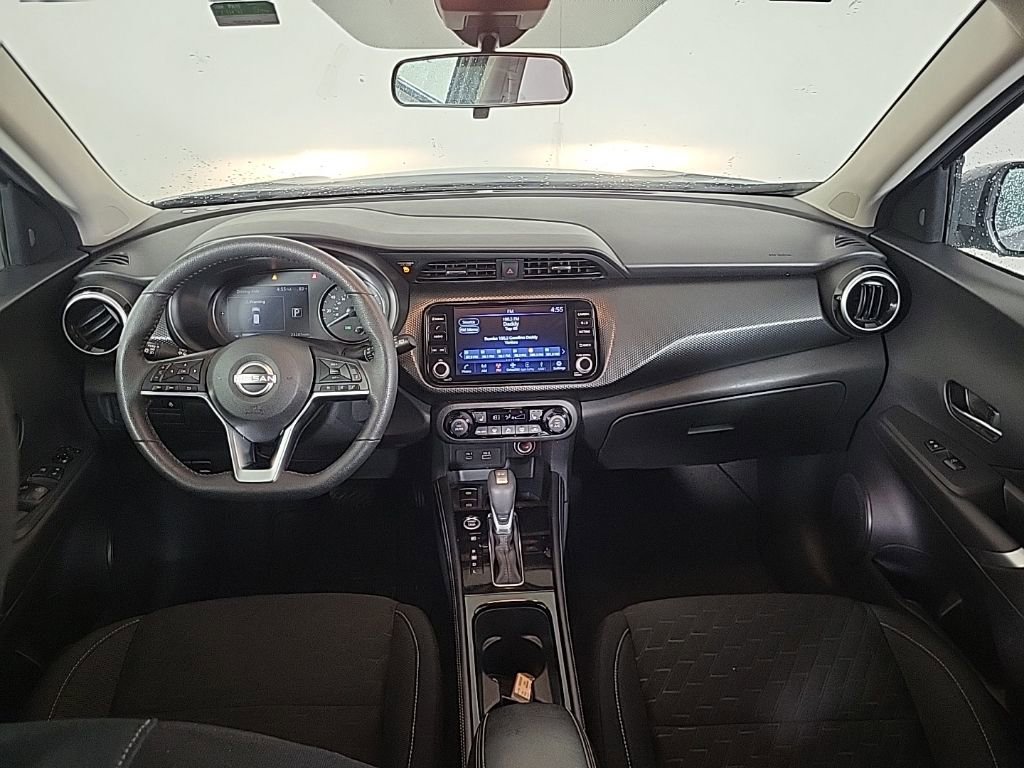 Used 2024 Nissan Kicks SV image 11