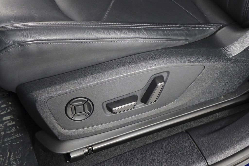 Used 2022 Audi Q3 2.0T Premium w/ Convenience Package image 23