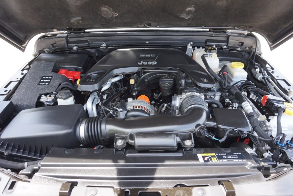 Used 2018 Jeep Wrangler Unlimited Sport S image 18