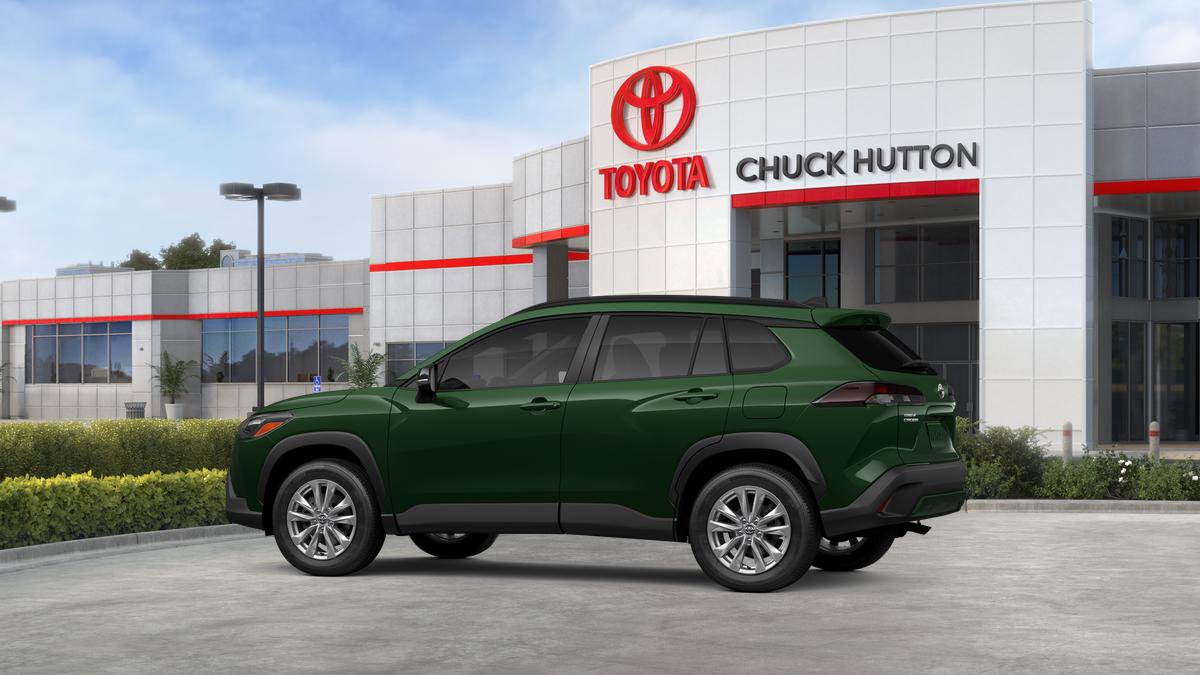 New 2026 Toyota Corolla Cross LE FWD image 32