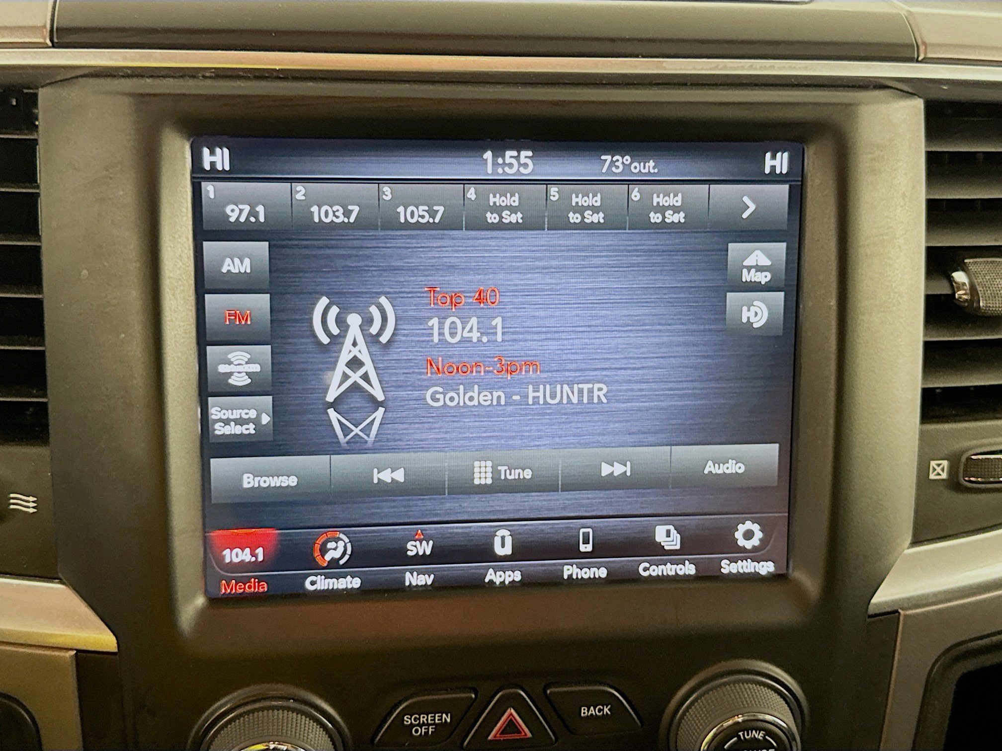 Used 2023 RAM 1500 Classic SLT w/ Trailer & Traction Group image 17