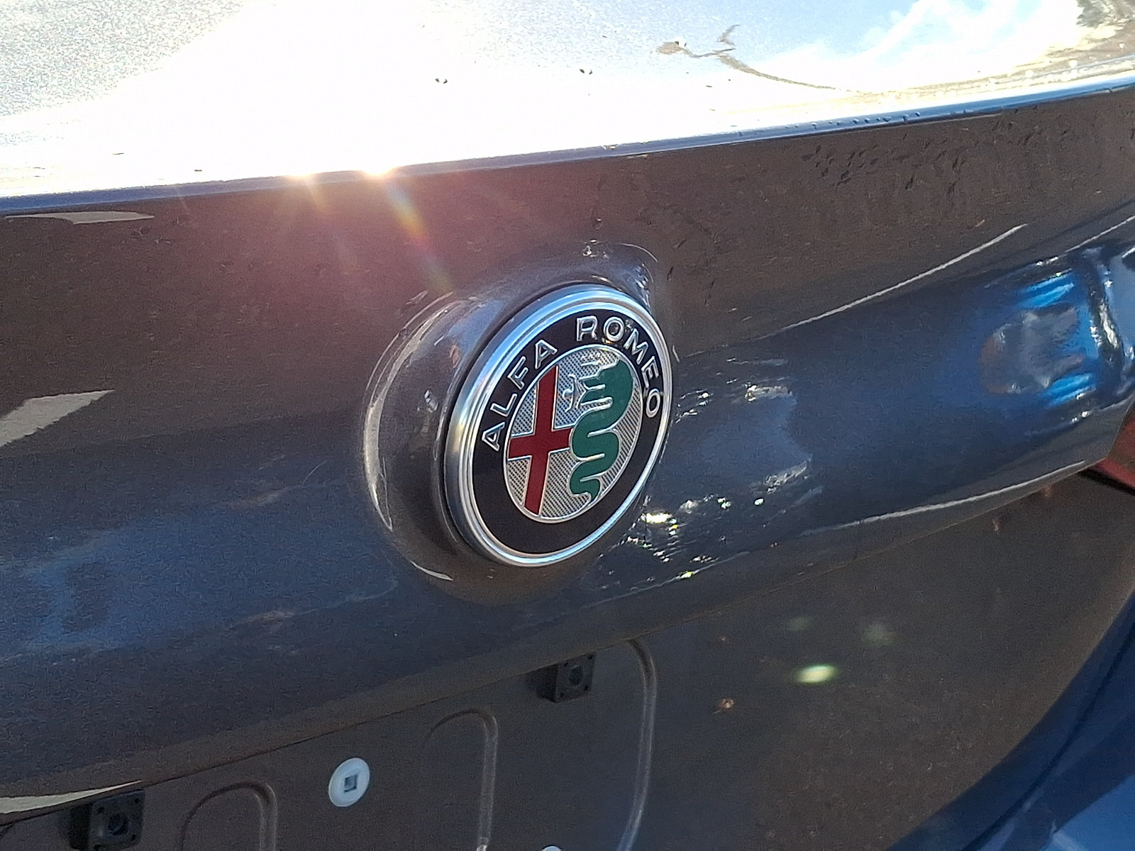 Used 2017 Alfa Romeo Giulia AWD w/ Cold Weather Package image 32