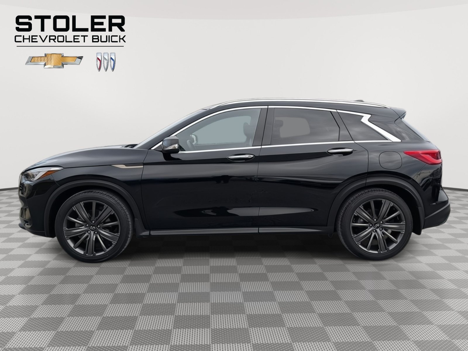 Used 2020 INFINITI QX50 Essential w/ Edition 30 Package AWD/4WD image 2