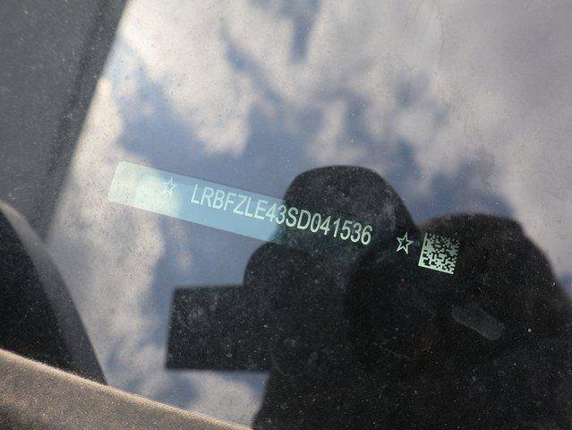 New 2025 Buick Envision Sport Touring image 38