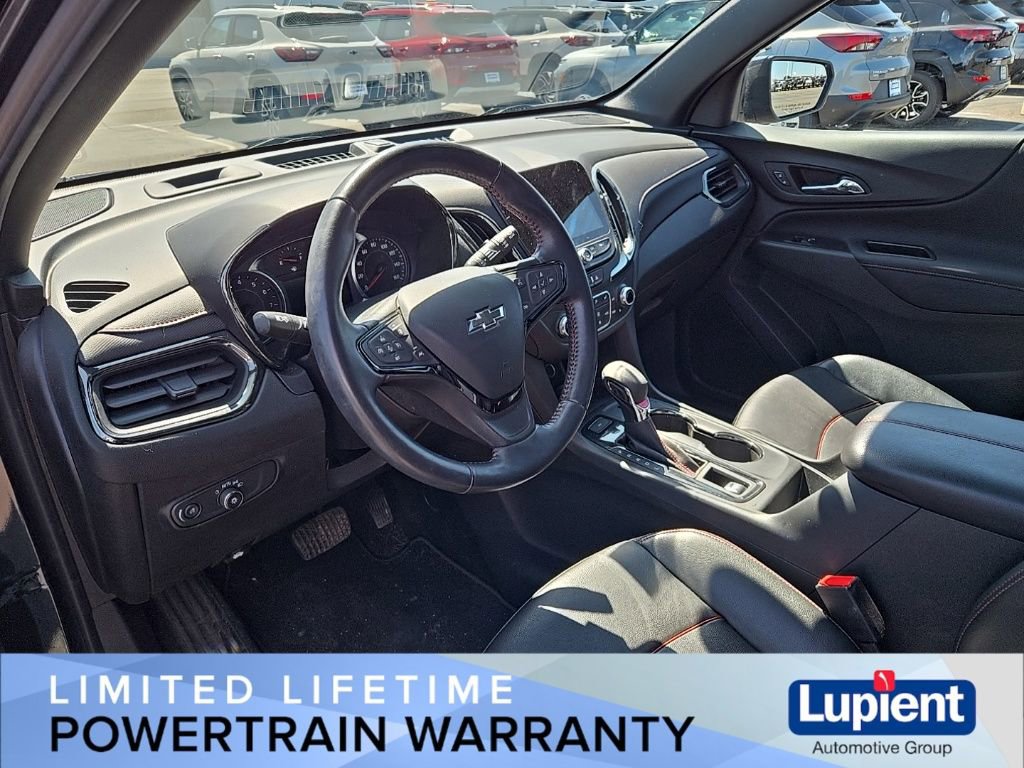 Used 2022 Chevrolet Equinox RS w/ RS Leather Package image 13