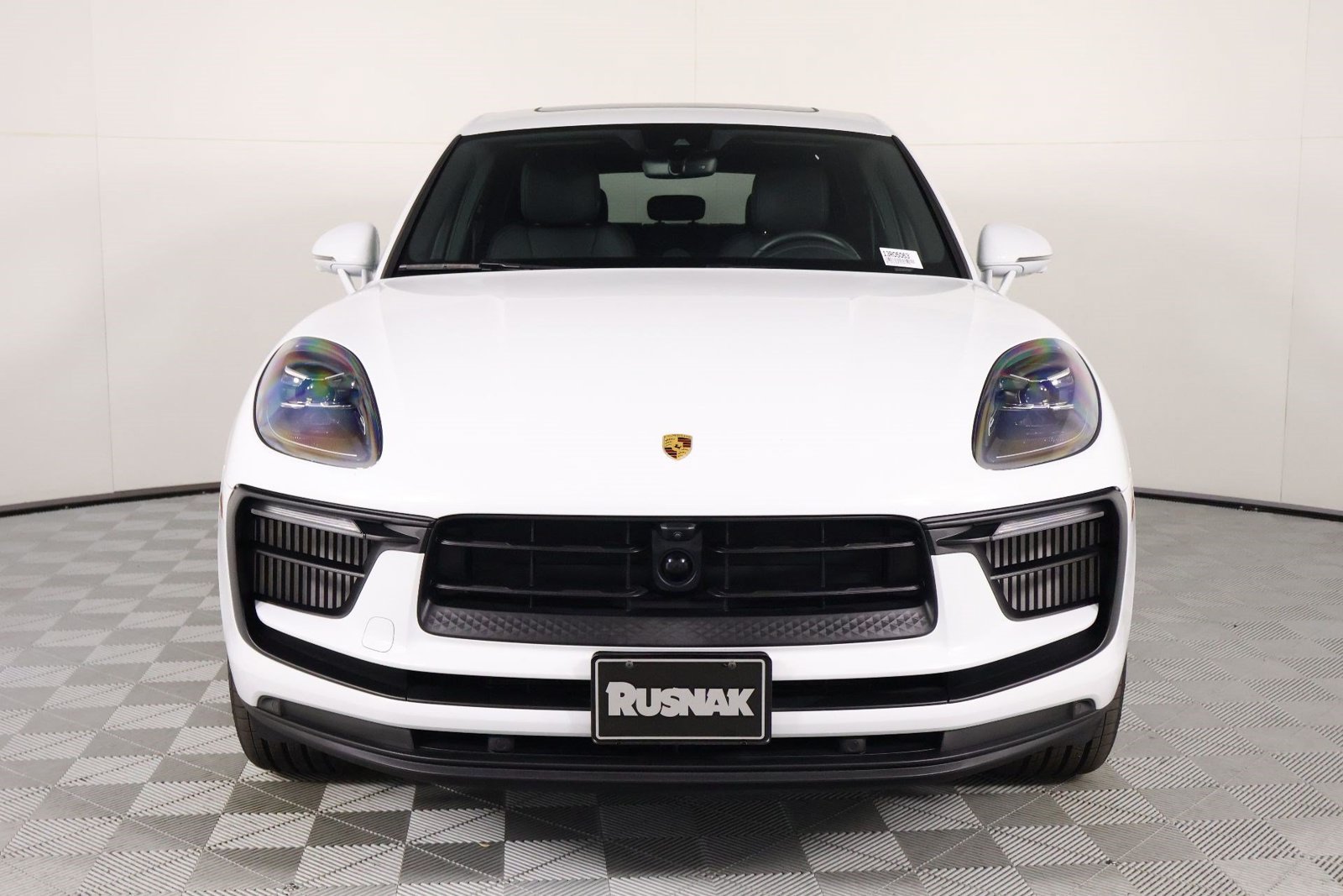 Certified 2026 Porsche Macan S AWD/4WD image 10