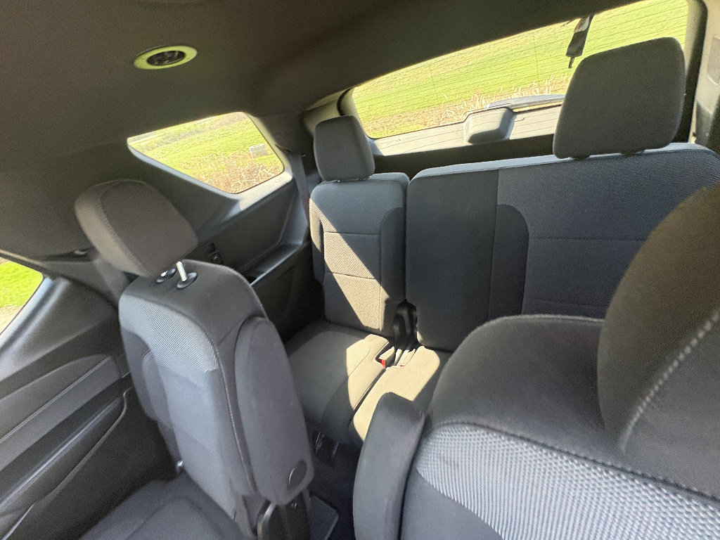 Used 2023 Chevrolet Traverse LT AWD/4WD image 22