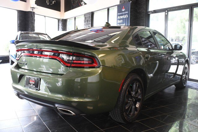 Used 2023 Dodge Charger SXT w/ Blacktop Package AWD/4WD image 10