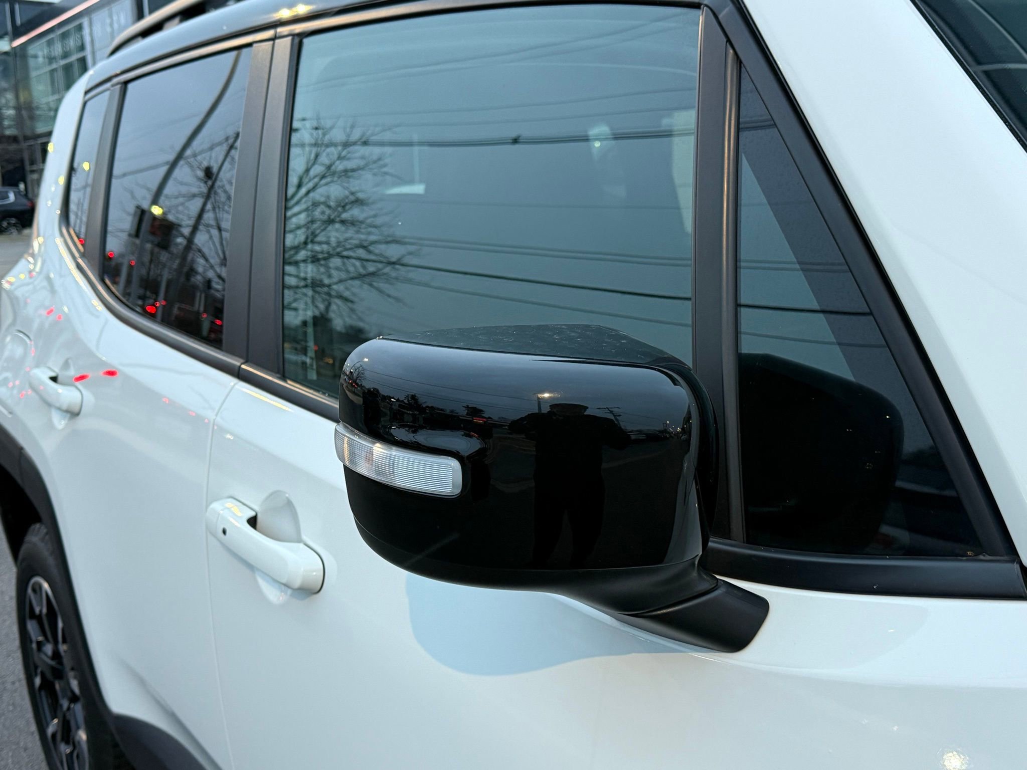 Used 2023 Jeep Renegade Trailhawk image 20