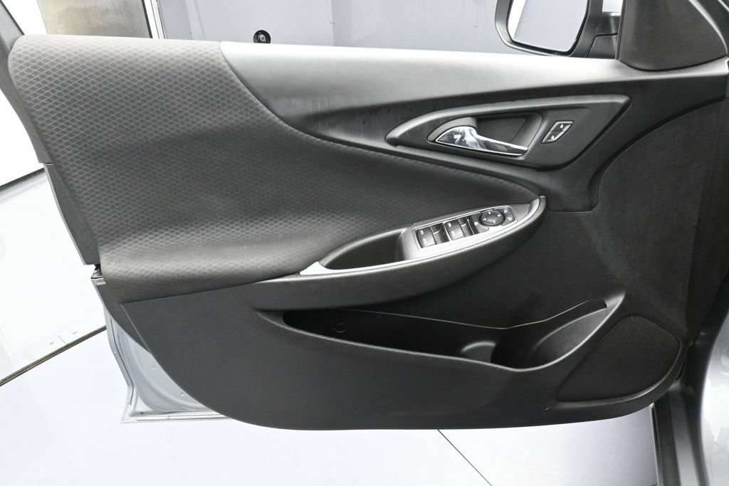 Used 2024 Chevrolet Malibu LT FWD image 13