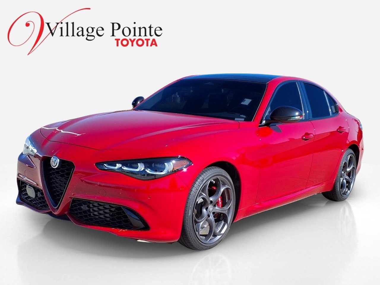 Used 2025 Alfa Romeo Giulia AWD w/ Driving Assist Package