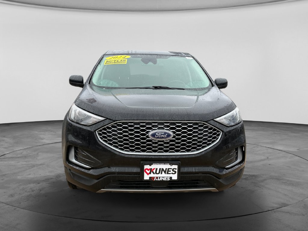 Used 2024 Ford Edge SEL AWD/4WD image 4