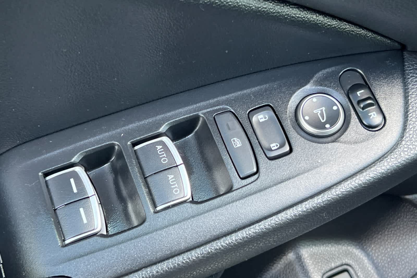 Used 2021 Honda Accord EX image 13