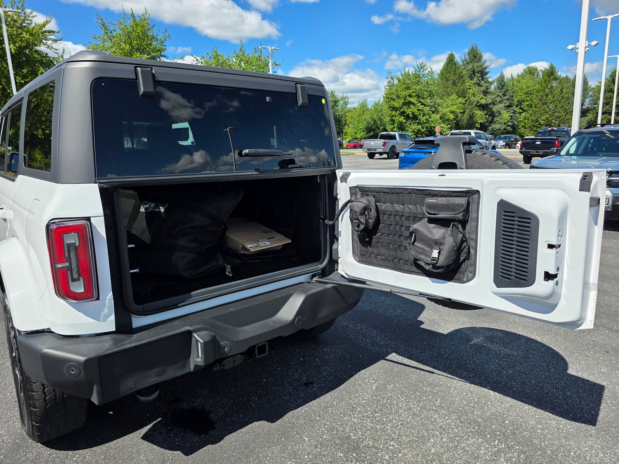 Certified 2023 Ford Bronco Outer Banks AWD/4WD image 9