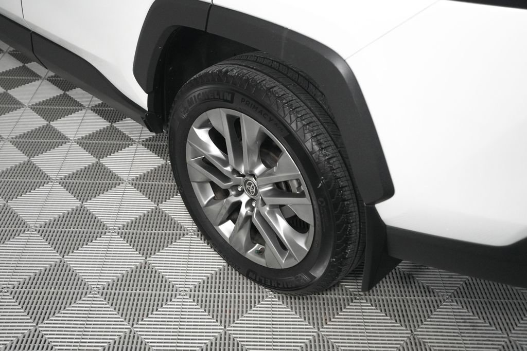 Used 2024 Toyota RAV4 Limited w/ Advanced Technology Package image 8