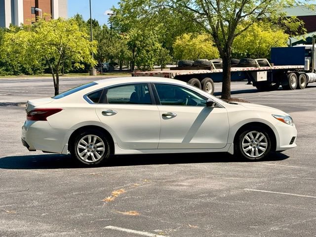 Used 2018 Nissan Altima 2.5 S FWD image 9