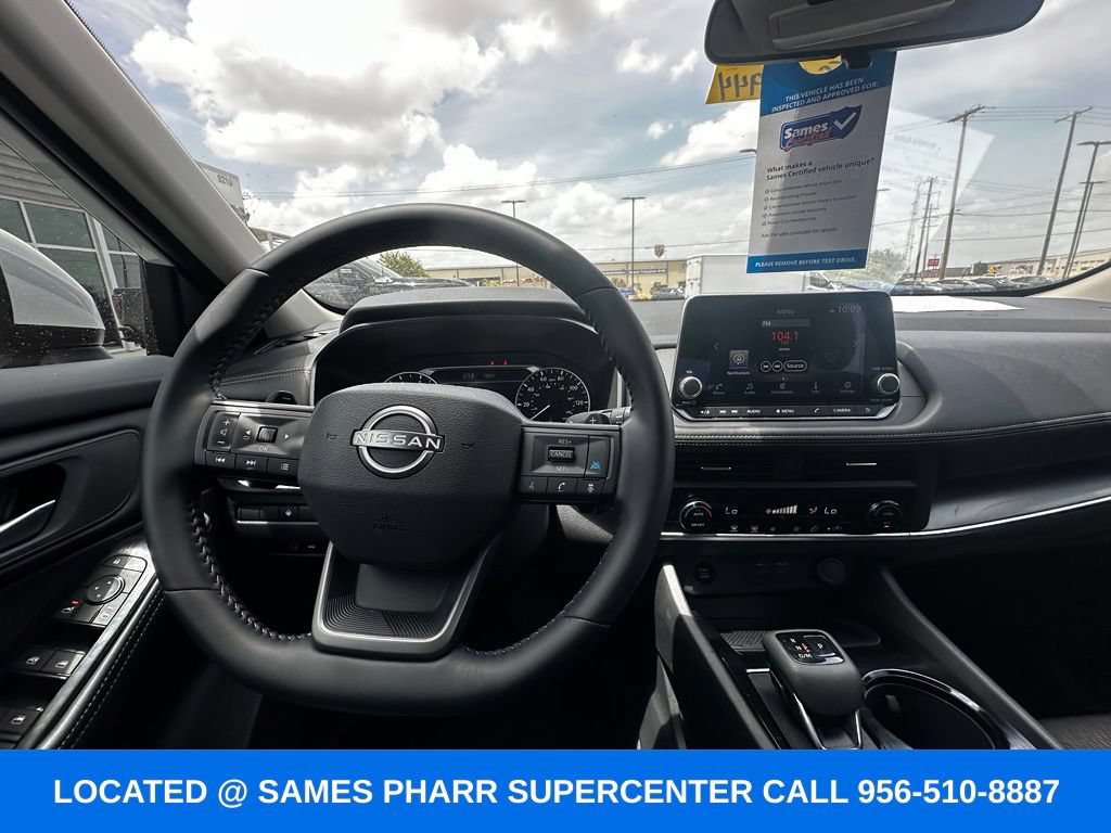 Used 2026 Nissan Rogue SV FWD image 11