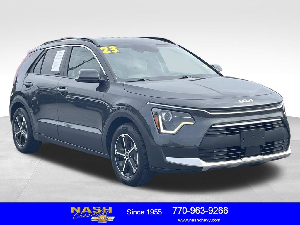 Used 2023 Kia Niro EX