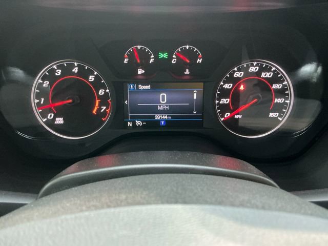 Used 2021 Chevrolet Camaro LT w/ Technology Package image 20