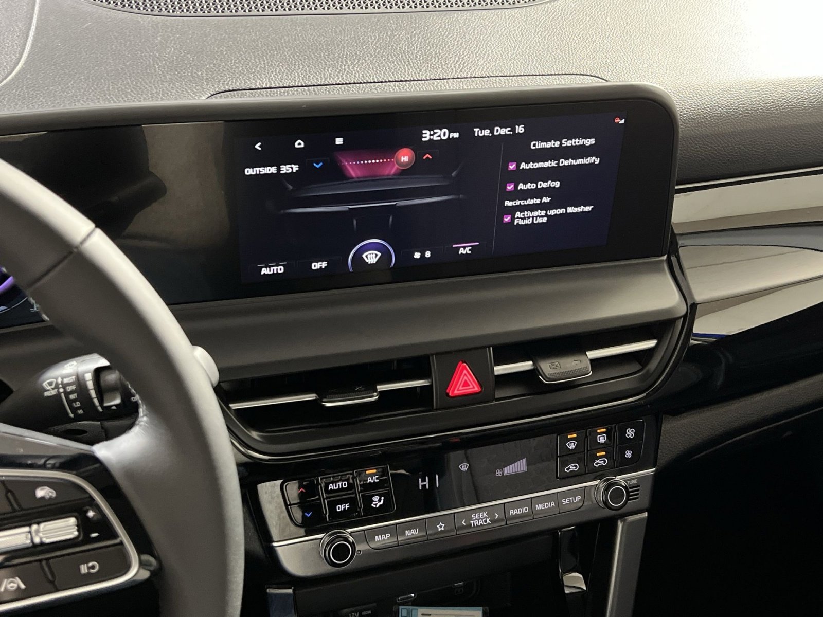 New 2026 Kia Seltos S image 19