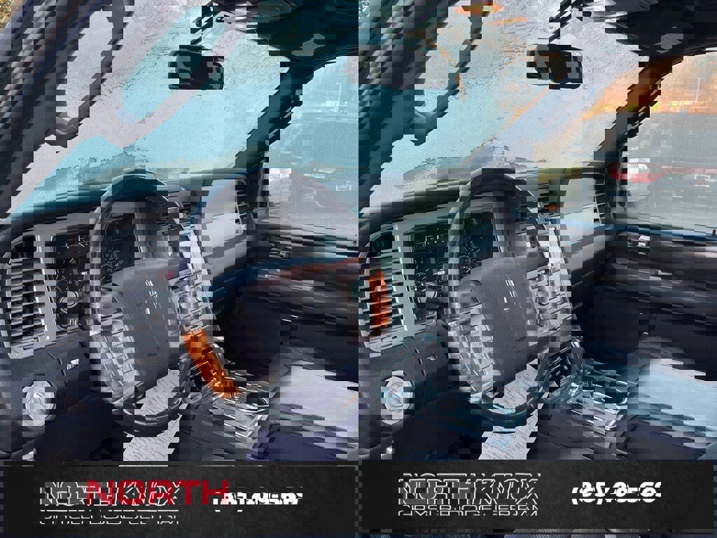 Used 2007 Lincoln Navigator 2WD image 6