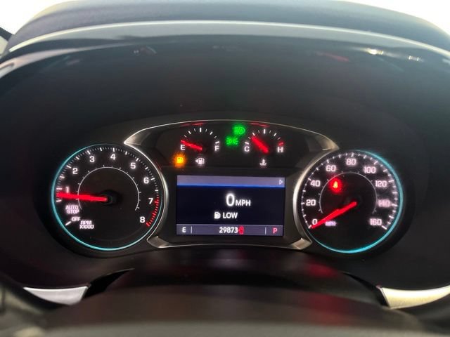 Used 2023 Chevrolet Traverse LT w/ Rear Camera Mirror Package AWD/4WD image 5