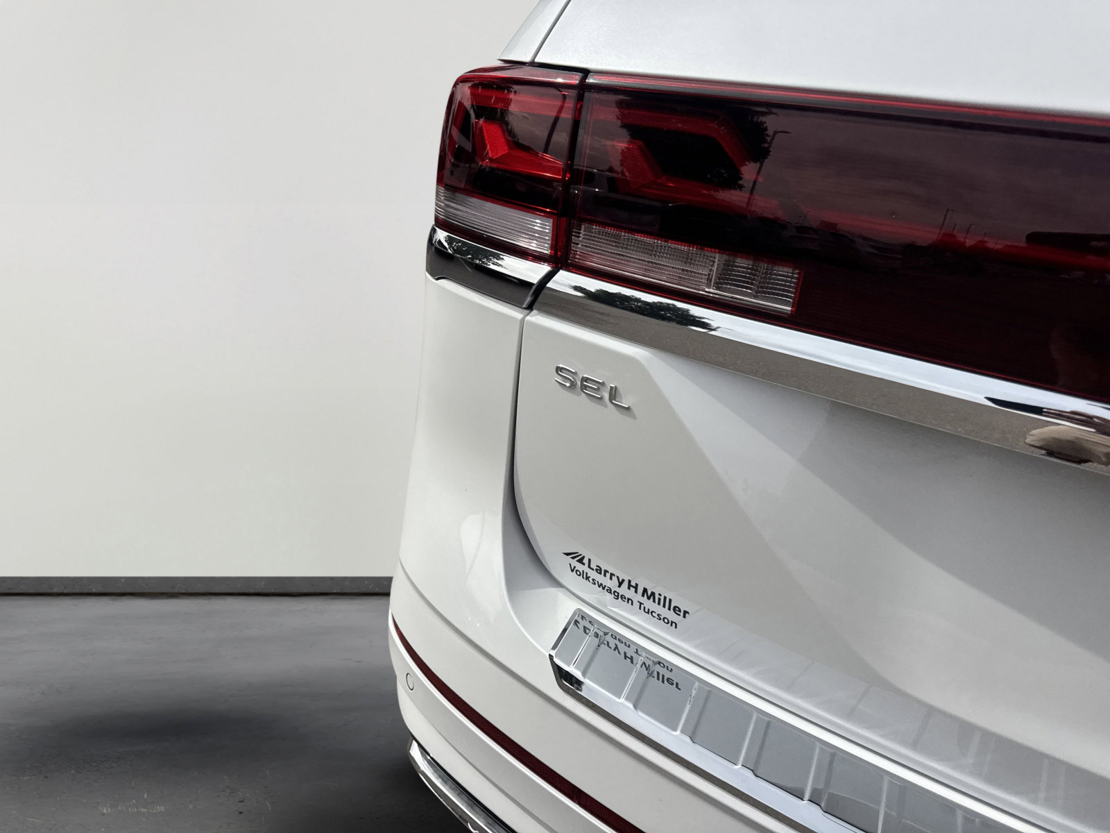 New 2026 Volkswagen Atlas SEL Premium R-Line image 6