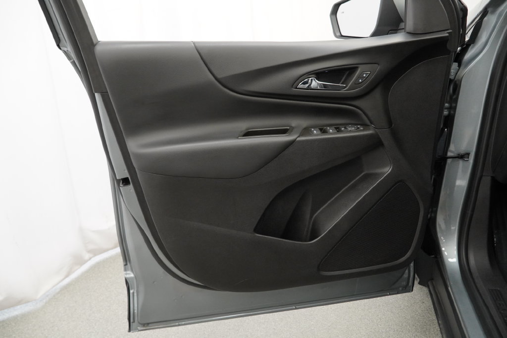 Certified 2024 Chevrolet Equinox LT FWD image 24
