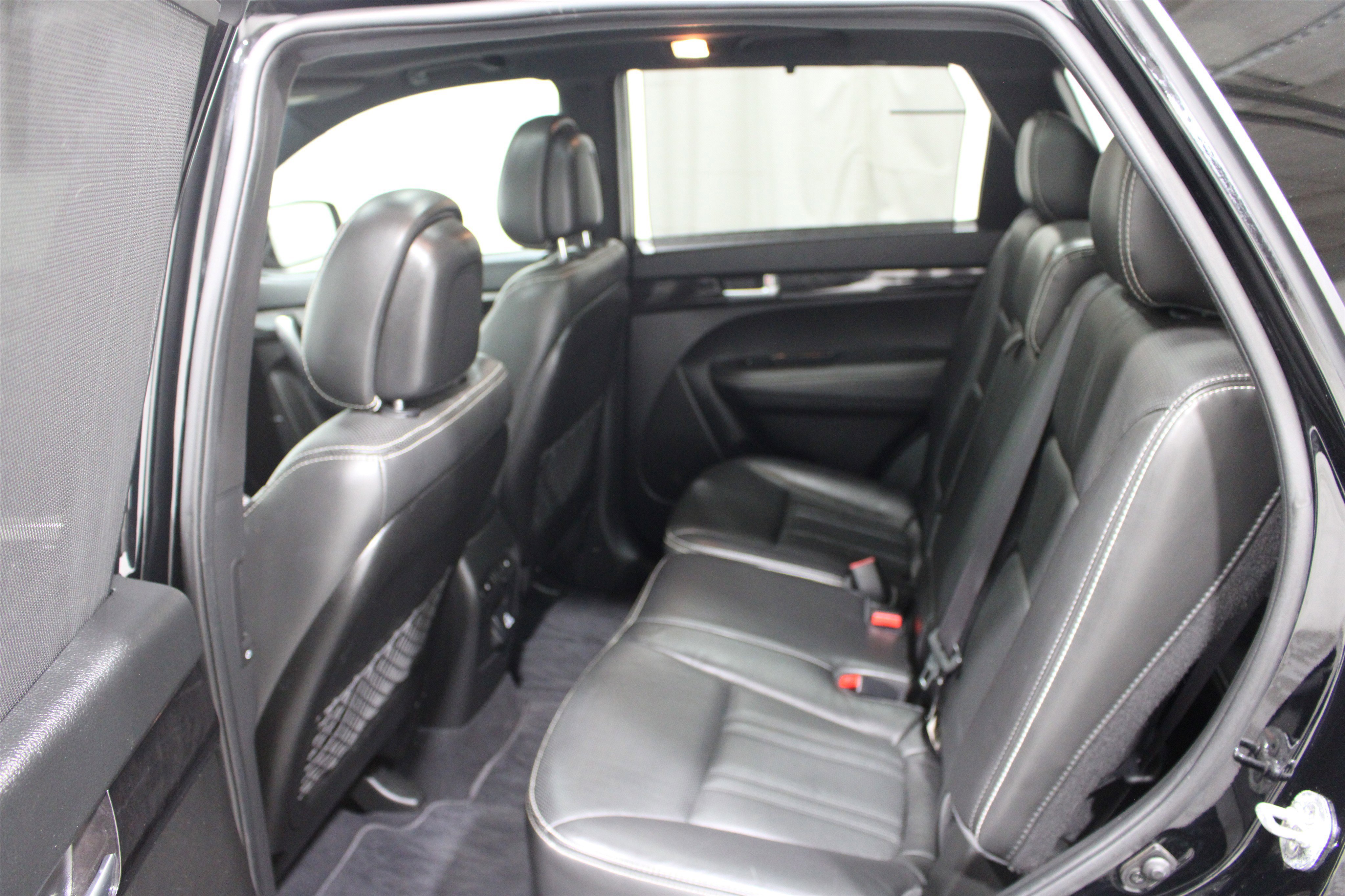 Used 2014 Kia Sorento SX w/ 3rd Row Package image 25