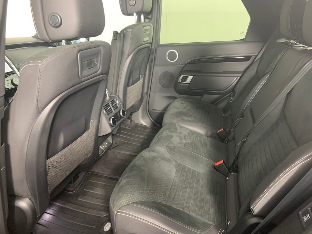 Used 2023 Land Rover Discovery S R-Dynamic AWD/4WD image 23