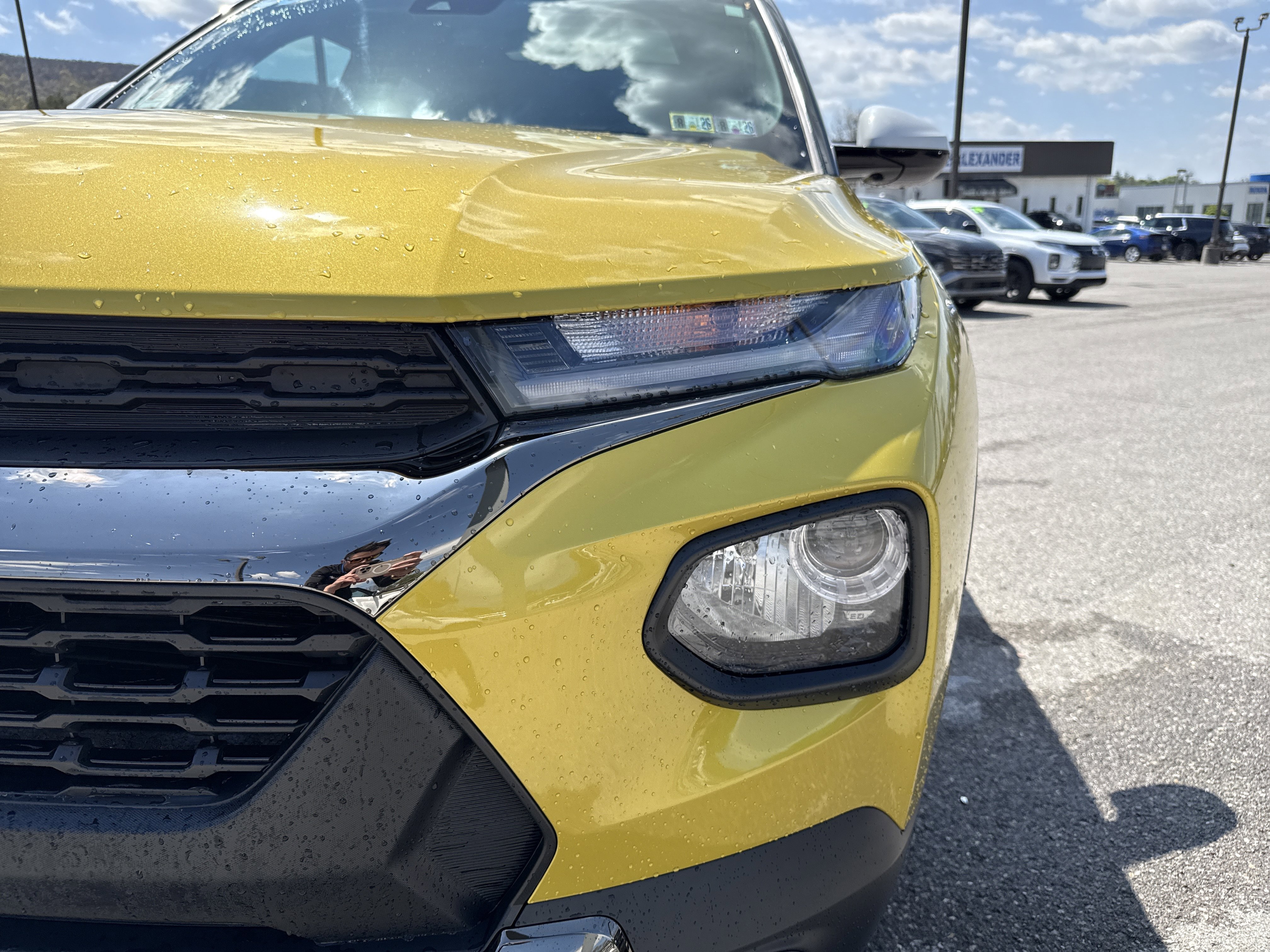 Used 2023 Chevrolet TrailBlazer ACTIV w/ Sun and Liftgate Package FWD image 10