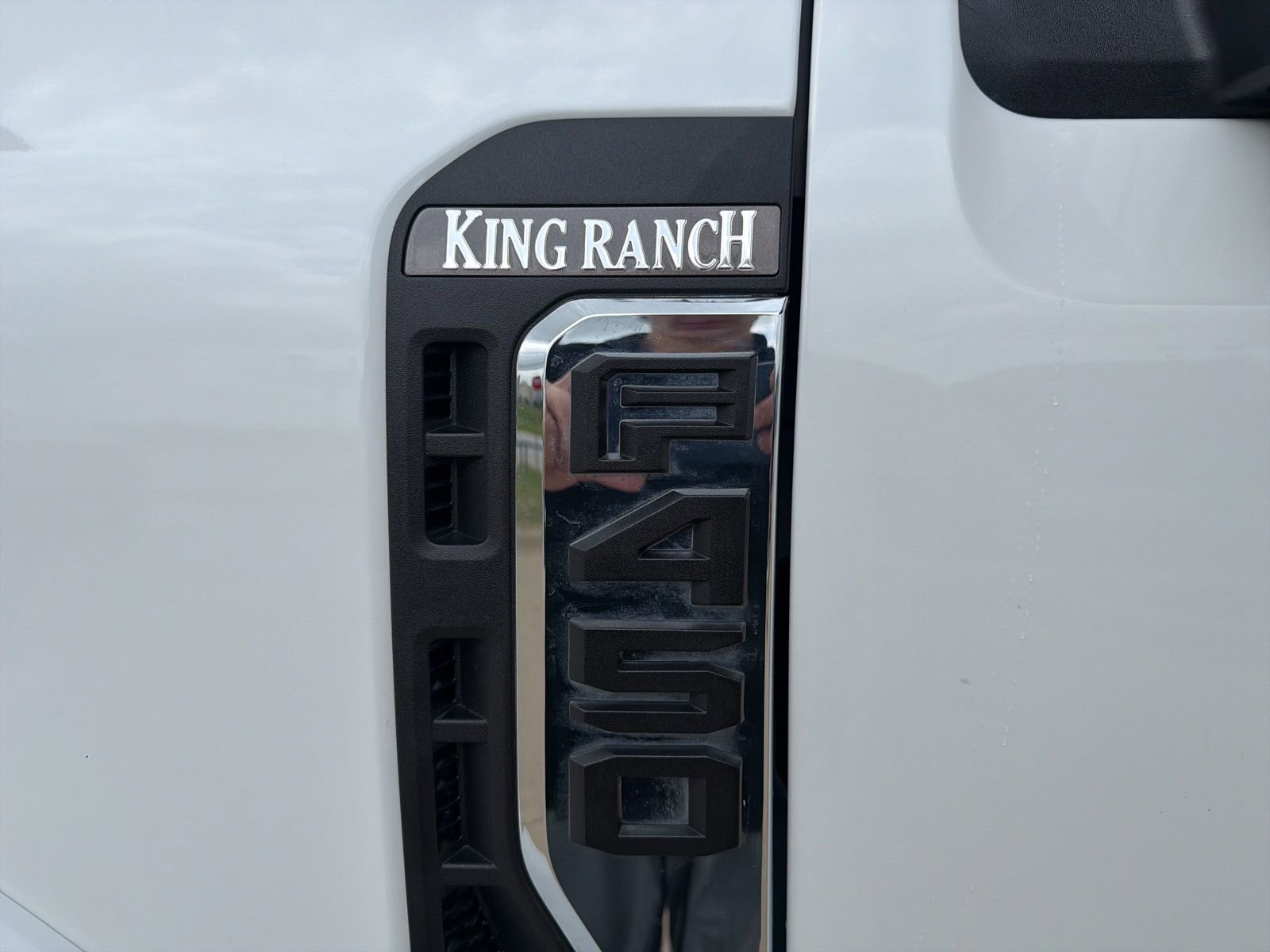 Certified 2025 Ford F450 King Ranch w/ Chrome Package AWD/4WD image 12