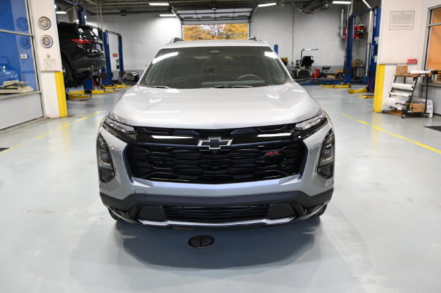 New 2027 Chevrolet Equinox RS w/ Convenience Package III AWD/4WD image 2