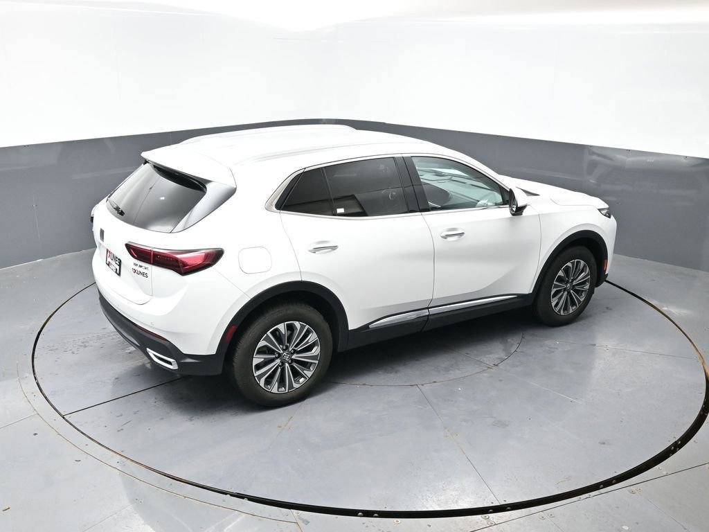 Used 2024 Buick Envision Preferred AWD/4WD image 42