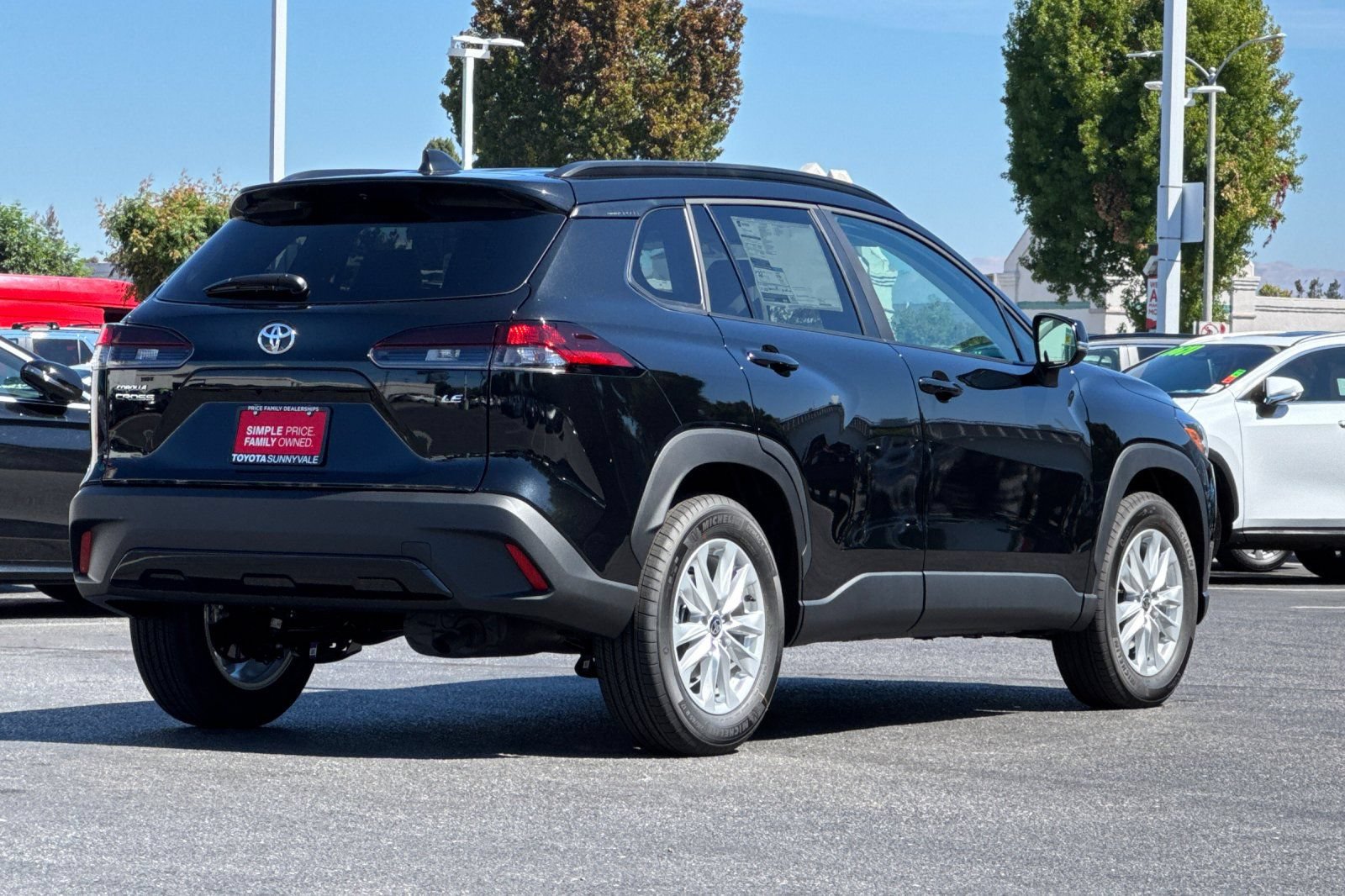 New 2026 Toyota Corolla Cross LE w/ Moonroof Package FWD image 3