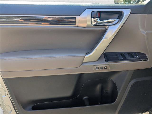 Used 2020 Lexus GX 460 Premium image 9