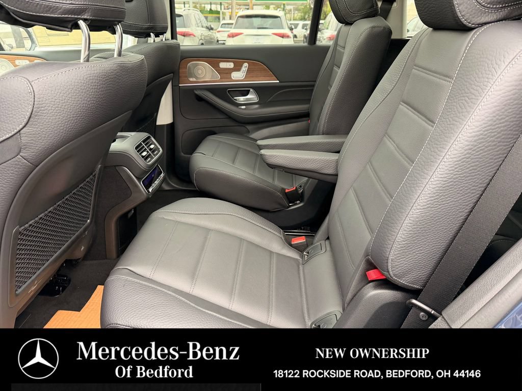 New 2026 Mercedes-Benz GLS 450 4MATIC image 23