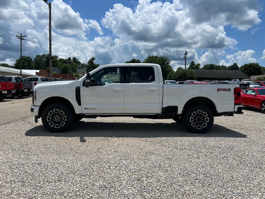 New 2025 Ford F250 Platinum w/ FX4 Off-Road Package image 5