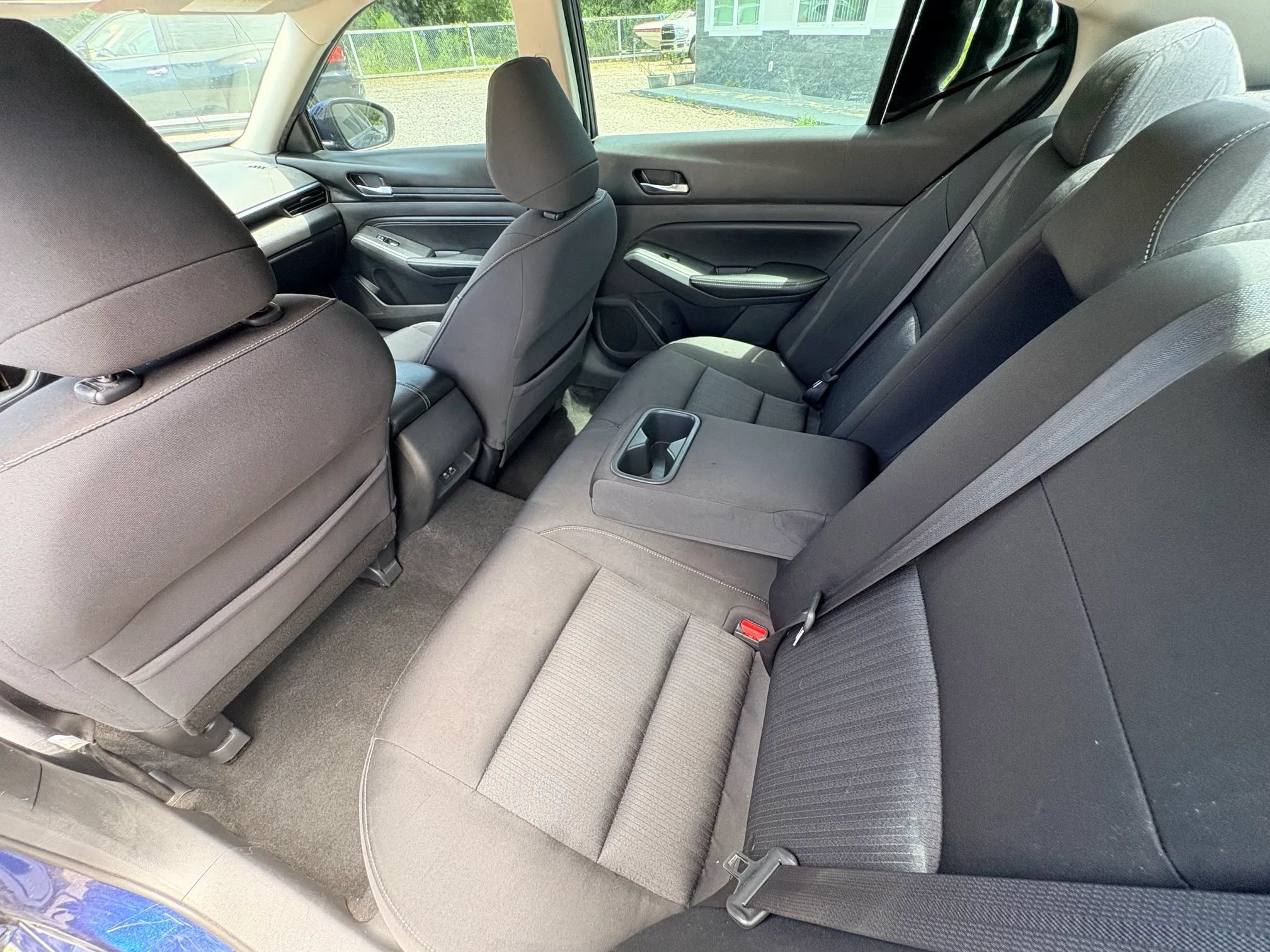 Used 2020 Nissan Altima 2.5 S FWD image 12