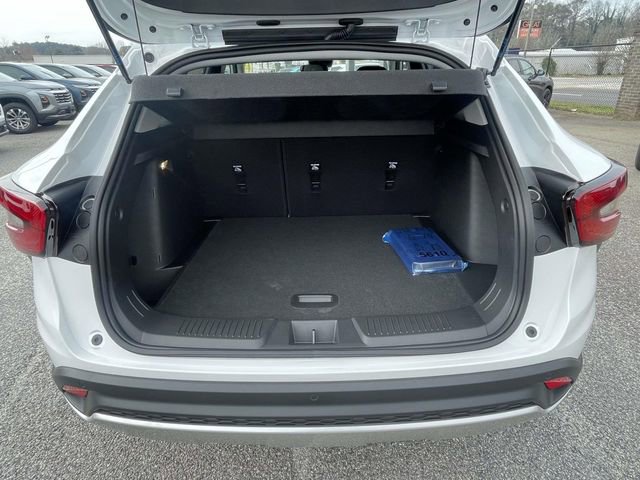 New 2026 Chevrolet Trax LT w/ Driver Confidence Package image 3