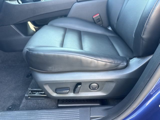 Used 2023 Nissan Rogue SV w/ SV Premium B Package image 20