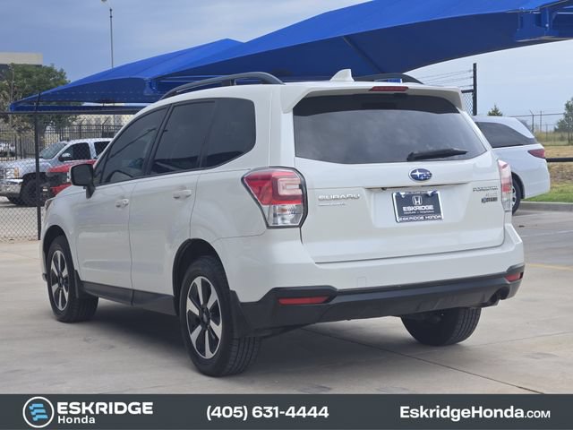 Used 2017 Subaru Forester 2.5i Premium w/ All-Weather Package AWD/4WD image 5