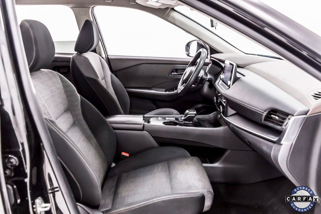 Used 2021 Nissan Rogue S image 33