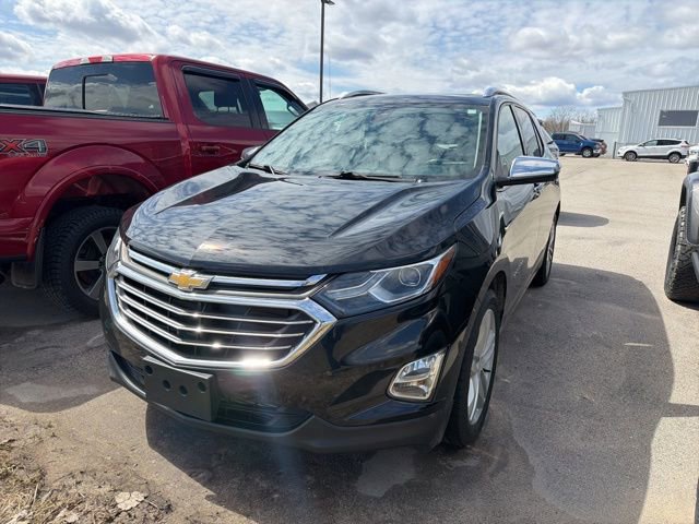 Used 2018 Chevrolet Equinox Premier image 3